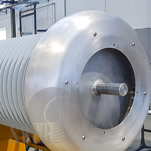 High voltage composite or porcelain bushings by SAVER Spa