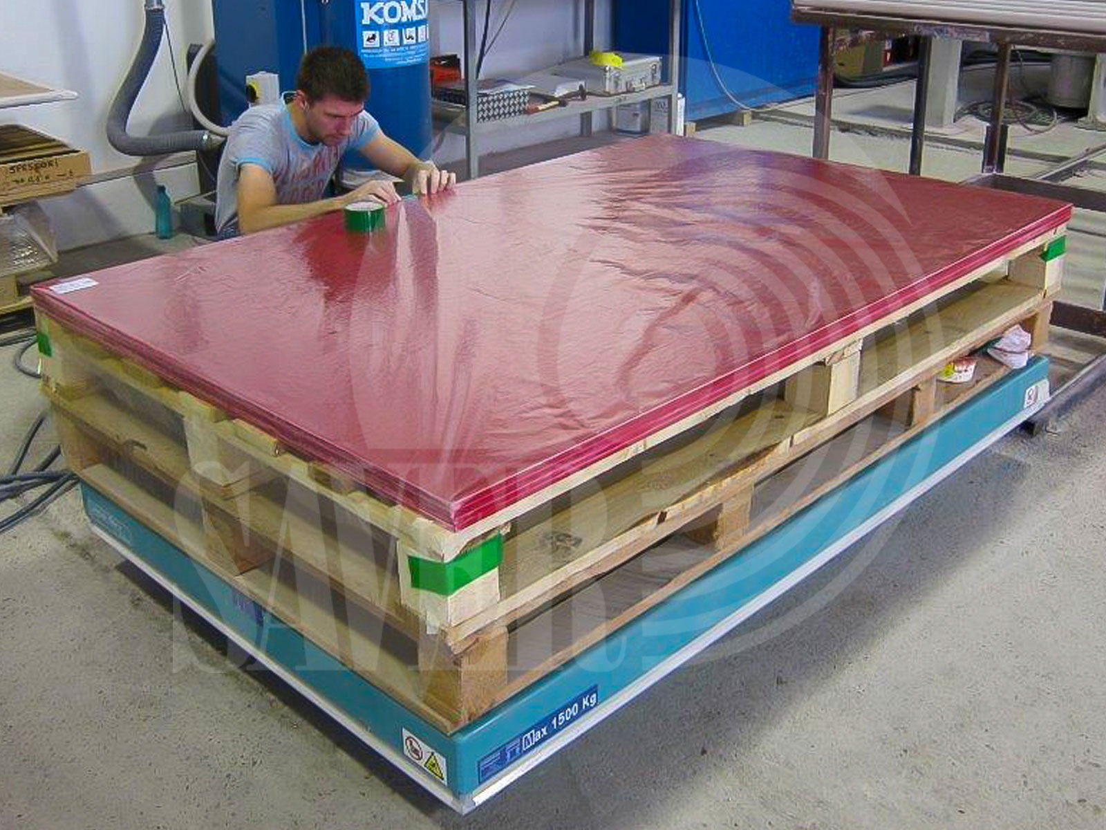 Glass mat on polyester resin sheet laminates by SAVER Alumen