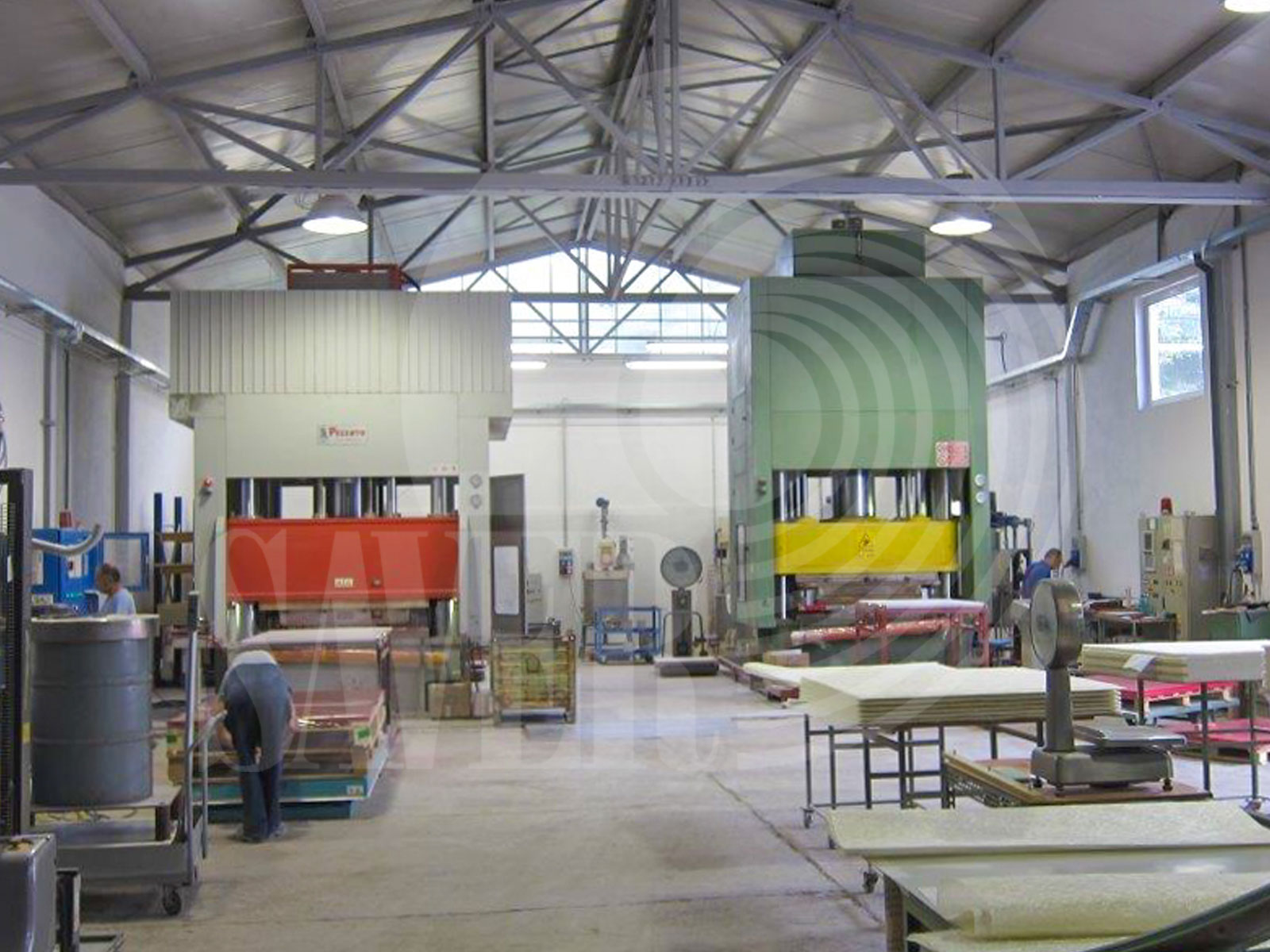Glass mat on polyester resin sheet laminates by SAVER Alumen