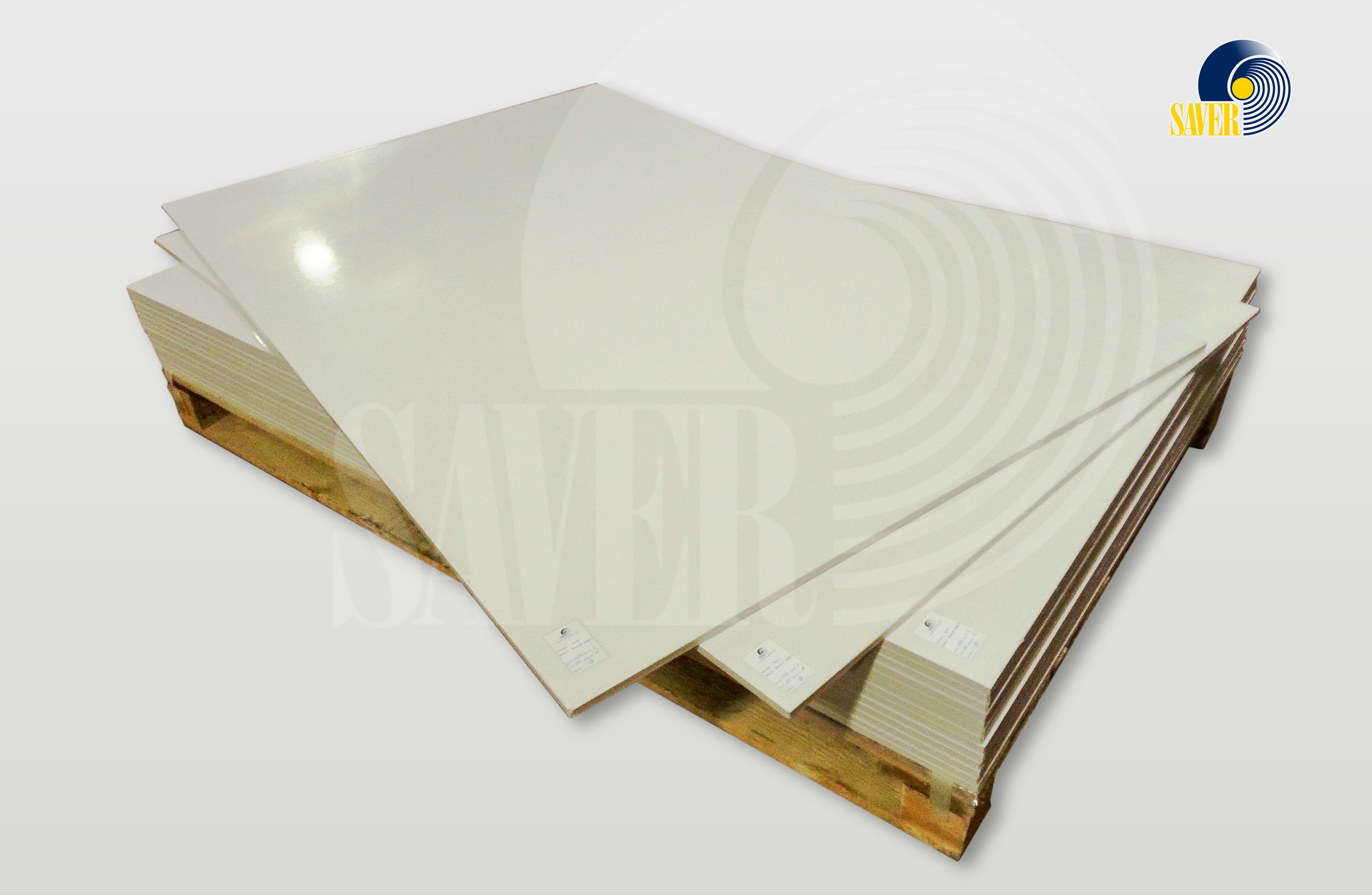 Glass mat on polyester resin sheet laminates by SAVER Alumen